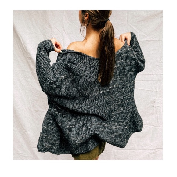 Blue cardigan - Picture 1 of 3